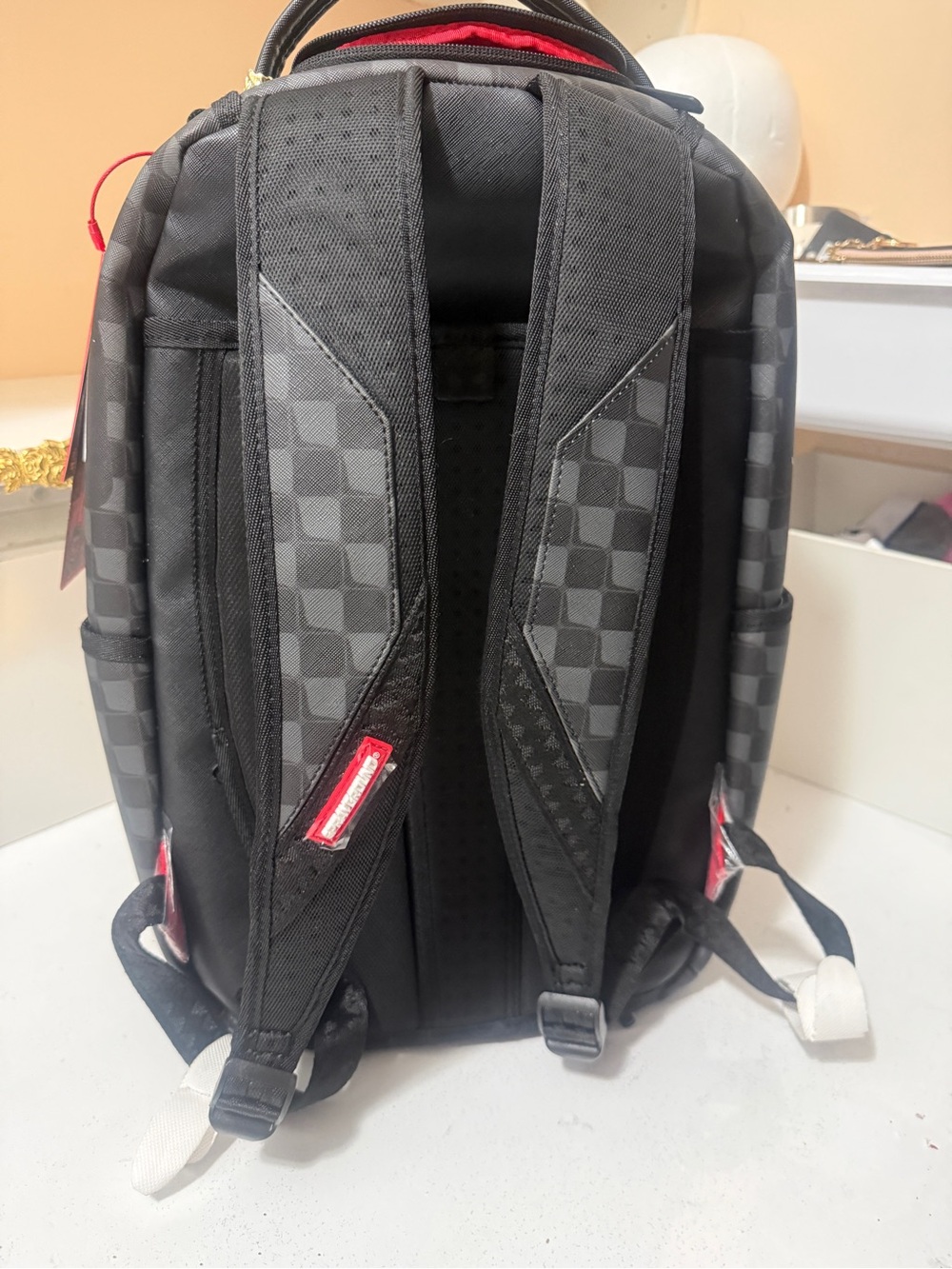 Sprayground Sharks In Paris Balloon Backpack Unisex Black
Shoulder Strap SPR245 - Picture 10 of 16